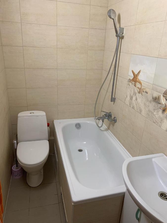 Затишна Оселя / Уютные Апартаменты / Cosy Home リヴィウ エクステリア 写真